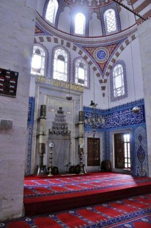 Eski Valide Camii